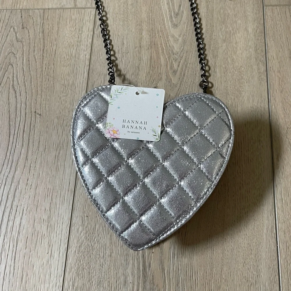 Hannah Banana Girls silver quilted heart purse